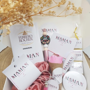 Personalized Mother's Day gift box, gift idea for mom, Mother's Day gourmet box, wellness box, mirror, bracelet, chocolates