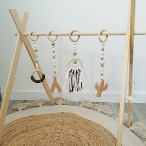 Toys for Montessori Baby Awakening Arch