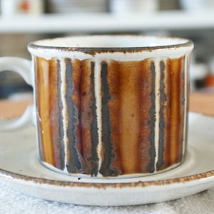 Teacup, Midwinter Stonehenge, Earth