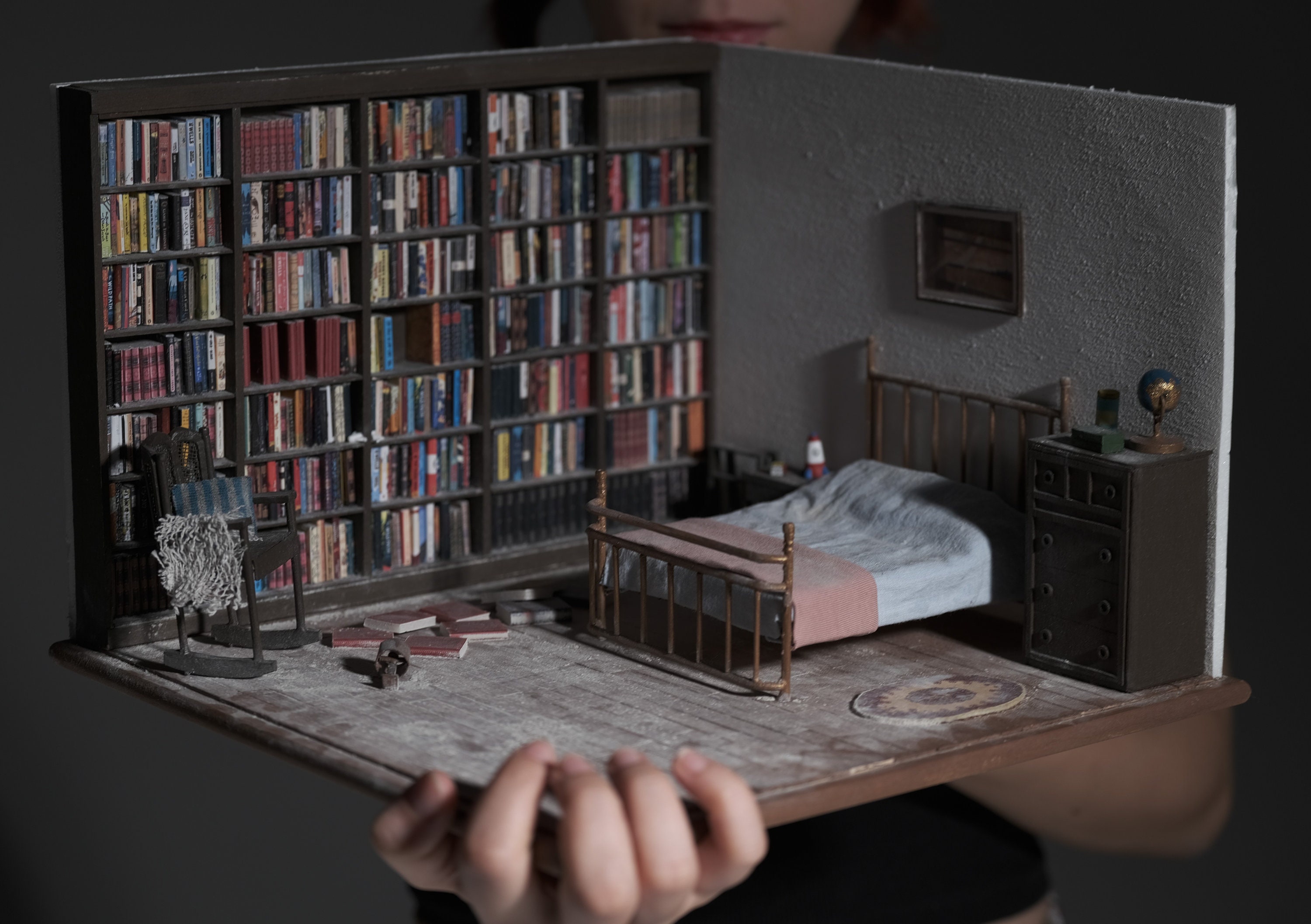 Interstellar Diorama Miniatures Dollhouse Murphy's Room Model