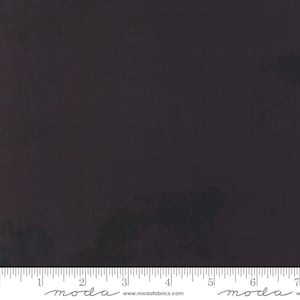 108&quot; Wideback Cotton Fabric: Grunge Onyx Black Quilt Backing by Moda