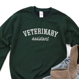 Vet Assistant Sweatshirt, College Style Veterinary Assistant Shirt, Veterinarian Gift, Vet Vet Clinic Staff Shirt, Varsity Vet Asst Sweater