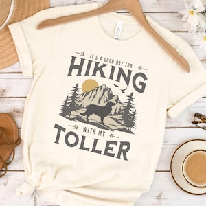 Toller Hiking T-Shirt, Duck Toller Dog, Nova Scotia Duck Tolling Retriever, Vintage Style Dog Hiking Shirt, Dog Mom Gift, Dog Dad Birthday