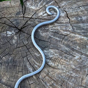 Small wave trellis, hand-forged