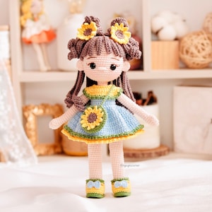 Modèle au crochet PDF Sonny de poupée Amigurumi tournesol, poupée florale avec vêtements, modèle anglais de poupée Amigurumi.