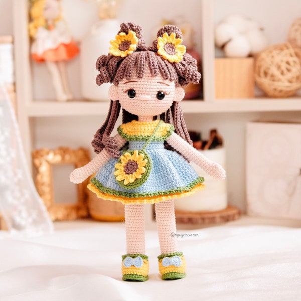 PDF Modello all'uncinetto Bambola Amigurumi Girasole Sonny, Bambola floreale con vestiti, Modello inglese per bambola Amigurumi.