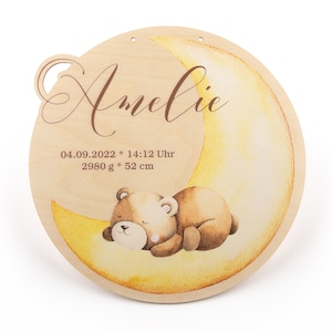 Babynaambord 'Moon Bear' van hout - personaliseerbaar geboortebord met gewenste naam en geboortedata, 28 cm diameter