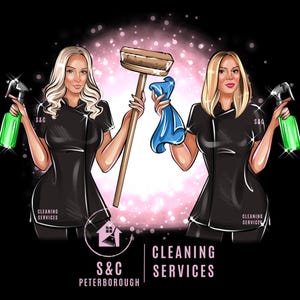 Pu&ograve; includere: Due donne in uniforme nera con prodotti per la pulizia, tra cui uno straccio, uno spruzzino e un panno di pulizia blu. Il testo "S&C Cleaning Services Peterborough" &egrave; in basso nell'immagine.