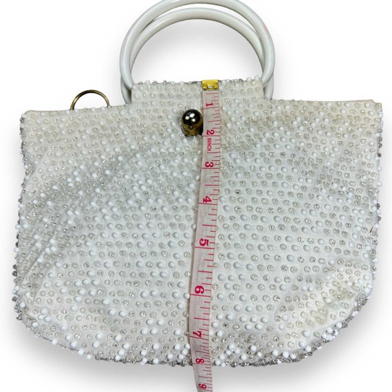 Elegant Beaded Handbag - image 9