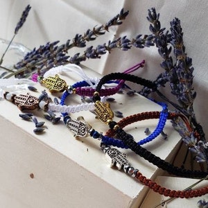 Hamsa Bracelet, Hamsa Hand bracelet, Hand of Fatima, hand of prosperity, Pulsera de mano de Fatima, Goddess Hand, protection bracelet