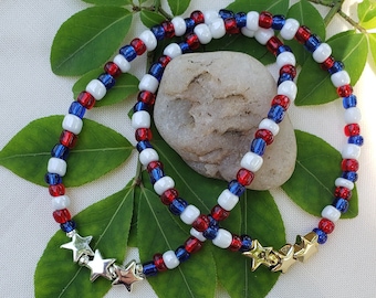 Red White Blue Seed Bead Bracelet: Patriotic 4th of July Jewelry