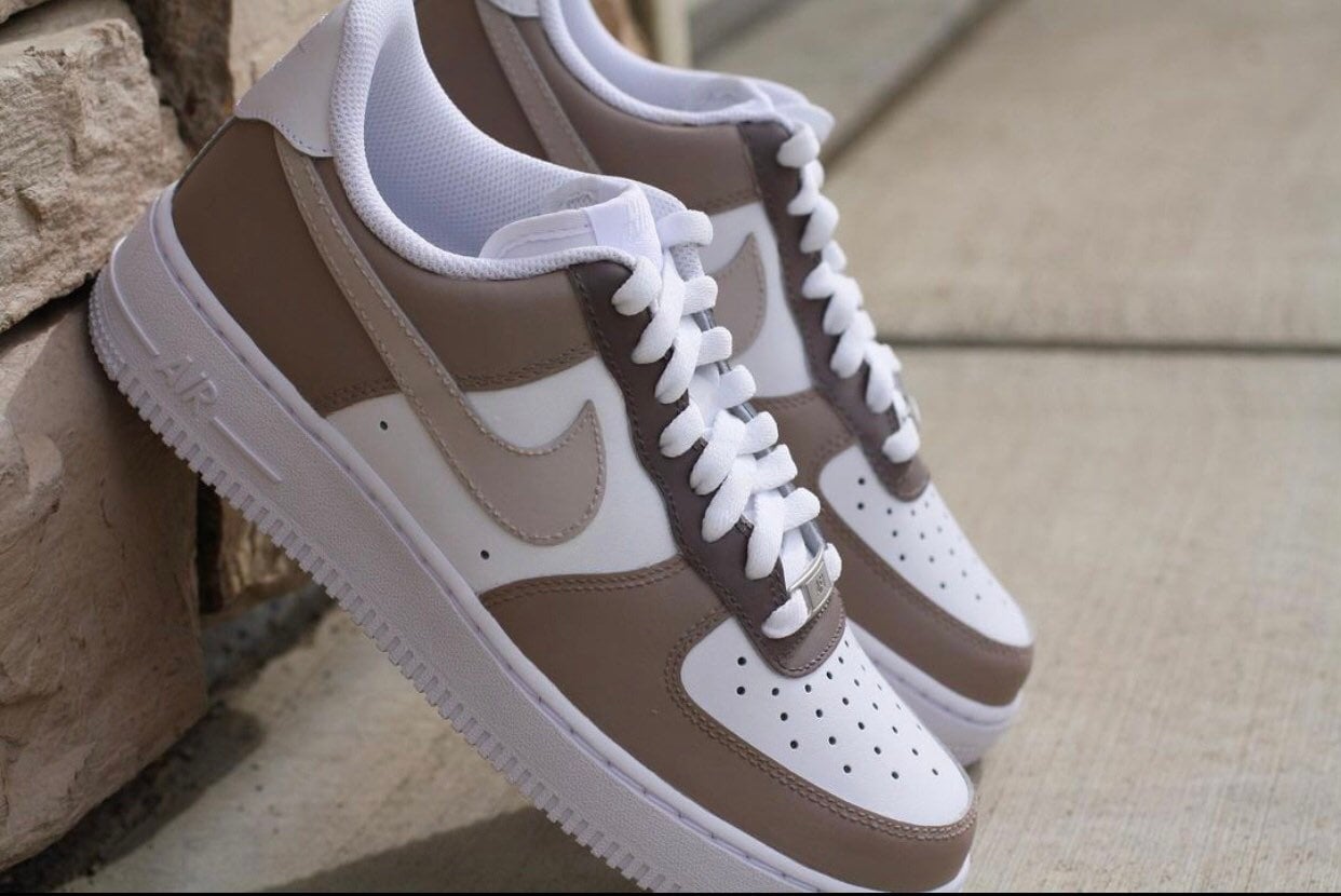 sneakers mocha