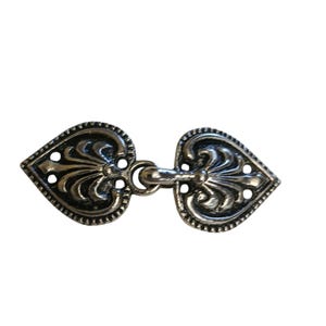 Vintage Silver Filigree Heart Connectors on Garments 1 Set