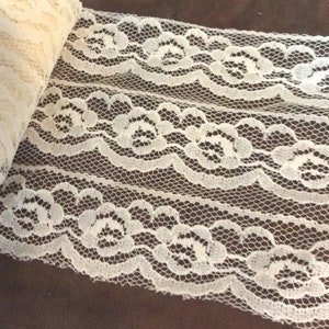 Cream Yellow Floral Lace Trim 4 inch 1 yard