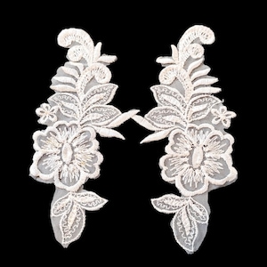 White Embroidered Flower Applique  6.5 x 3  Set