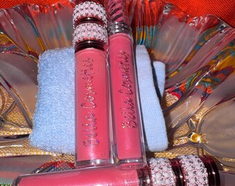 Homemade Lip Gloss Drop