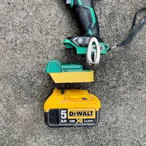 Dewalt 18v / 20v Batterieadapter zu Hitachi / Hikoki Werkzeugen