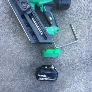 Milwaukee M18 battery - Kobalt 24V Tool adapter ( Jadapters )