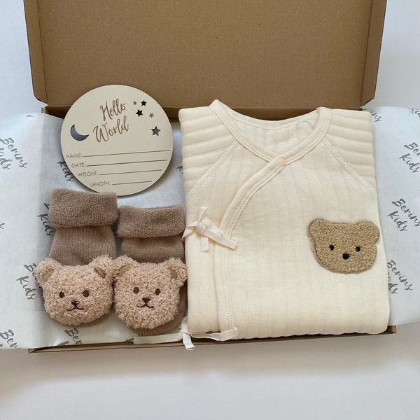 Newborn Bear Gift Set of 3| Cream Colour Cotton Romper, Brown Bear Socks, Wooden Name Announcement Disc | Cute Baby Gift for Babyshower