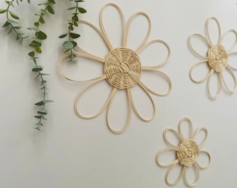 Handmade Set of 3 Rattan Flower Wall Hanging | Nursery Wall Decor | Boho Wall Decor | Wicker Daisy Shelf Decor | Kitchen Hall Room Decor