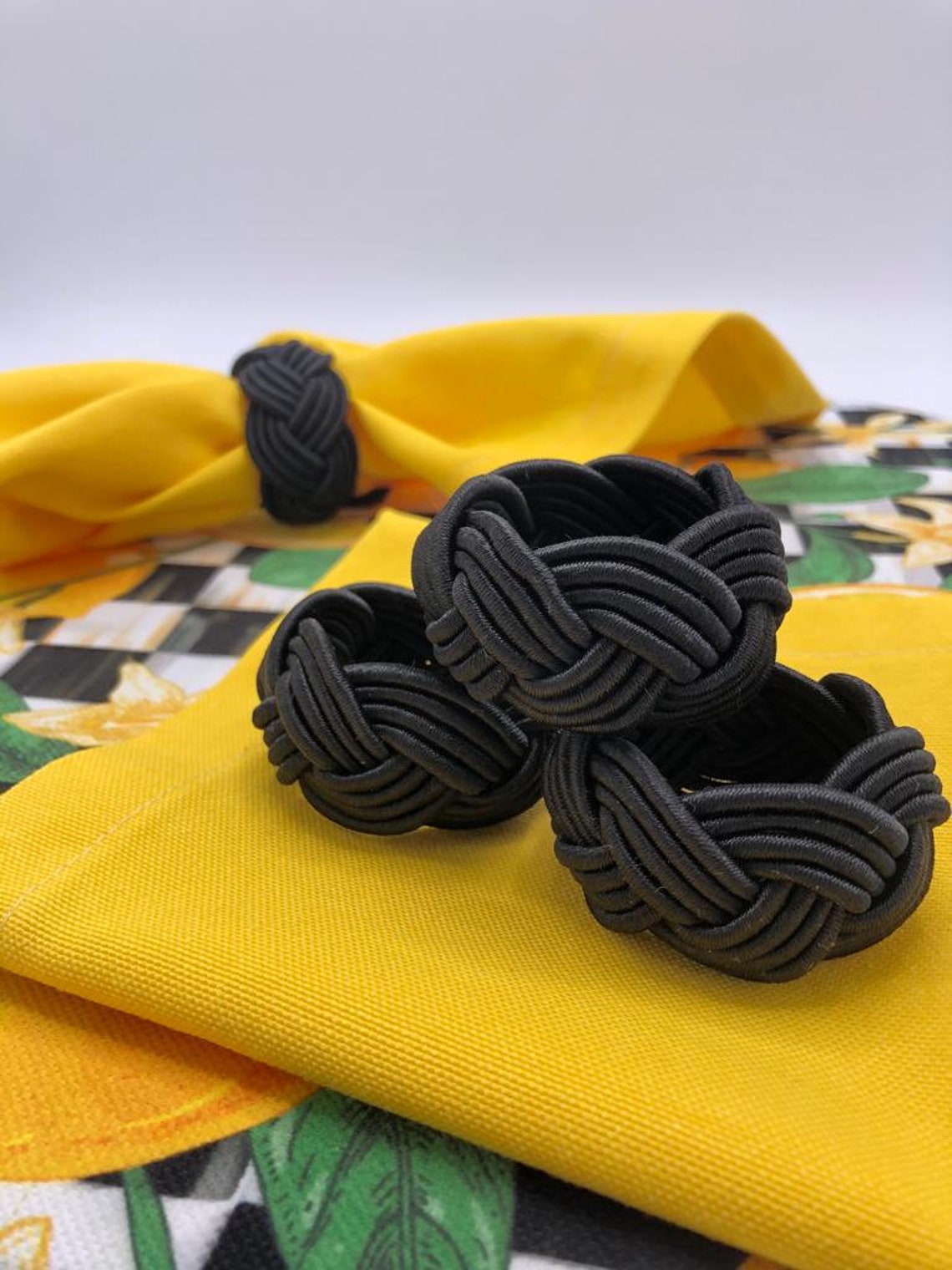 6 Stück Gewebte Serviettenringe - Handgefertigte Rustikale Tischdekoration