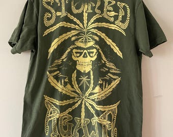 Stoner 420 T-Shirt 2 Sided Print Psychedelic Skull Weed Green Cannabis Sativa T-Shirt M L XL 2XL 3XL 4XL Comfort Colors Stoned Again Hippie