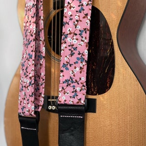 Adjustable Guitar Bag Strap, Pink floral print – leather
