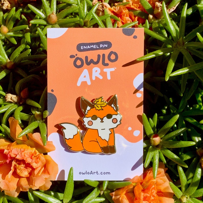 Cute Fox Pin | Autumn Leaf | Gold Plating Hard Enamel Pin for Jacket ...