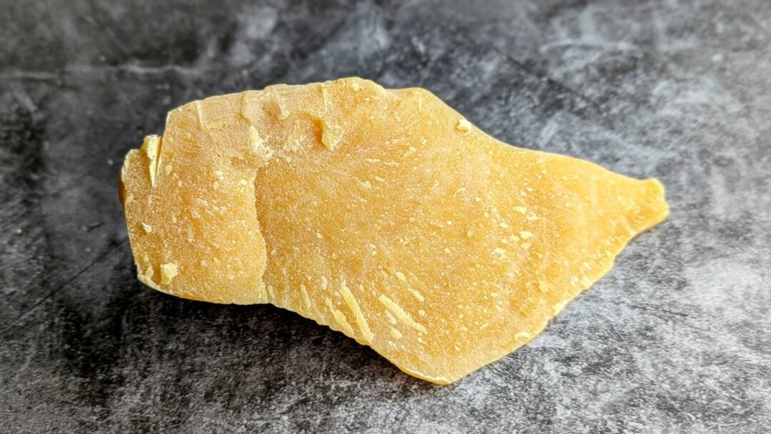 High Quality Beeswax, Raw Bees Wax, Unfiltered Beeswax Block, Candle