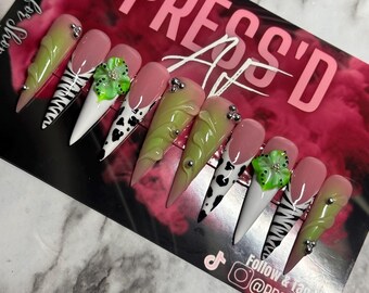 Wild Bloom Press-on nail set