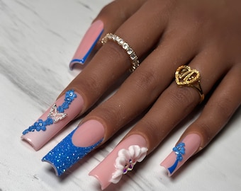 blooming blue press-on nails