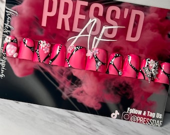 Pink butterfly press-on nails