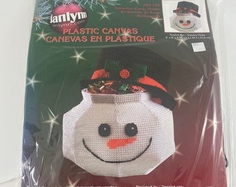 Janlynn Snowman Candy Holder, Plastic Canvas Craft Kit, #89-100, Finished Size 8" x 8" x 8.5", Vintage 2002, New in Package, Made in USA