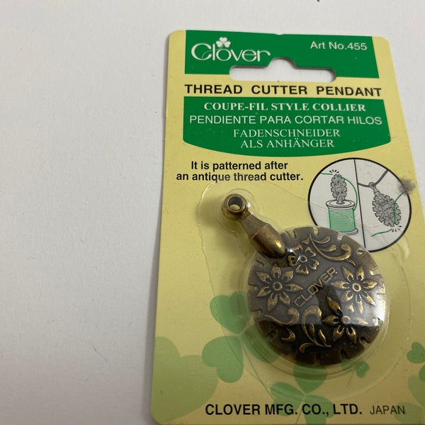 Thread Cutter Pendant Clover, New in Package, Antique Gold, Art No. 455, Thread Can Be Cut With Any of Grooves, Circular Blade, Sewing