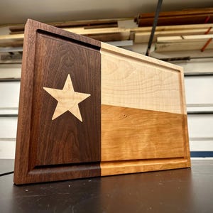 Texas Flag Cutting Board (18.5”x12”x1.5”)