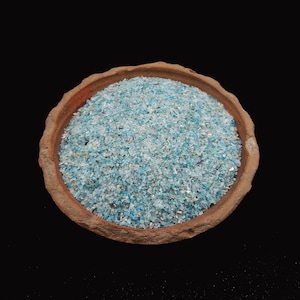 Blue Apatite Raw Stone Chips: Healing Crystal Powder