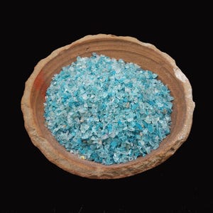 Raw Blue Apatite Stone Chips: Healing Crystal Powder
