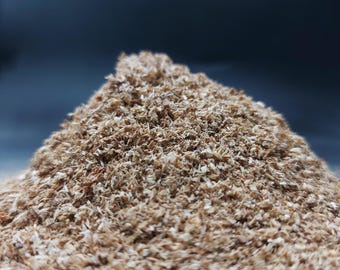Organic Hardwood Sawdust: Clean Fine Wood Shavings for Crafts & Firestarters