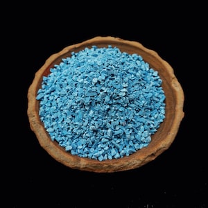 Blue Turquoise Raw Stone Powder: Healing Crystal Mini Chips