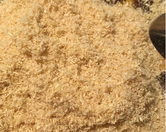 Organic Hardwood Sawdust: Clean Fine Wood Shavings for Crafts & Firestarters