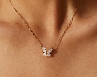 Vintage Butterfly Mother-of-Pearl Necklace Gold Plated Necklace Gift for Her Unique Pearl Jewellery Gift For Mom Pearl Gift Jewelry Set Gift