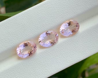 9 x 7 mm Pinkish Pfirsich Morganit Edelstein: Oval facettierter Natürlicher Morganit