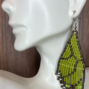 Beaded Butterfly Wings Earrings, Monarch Earrings, Aretes Alas de Mariposa, Beaded Wings Earrings, Aretes Alas de Mariposa Monarca