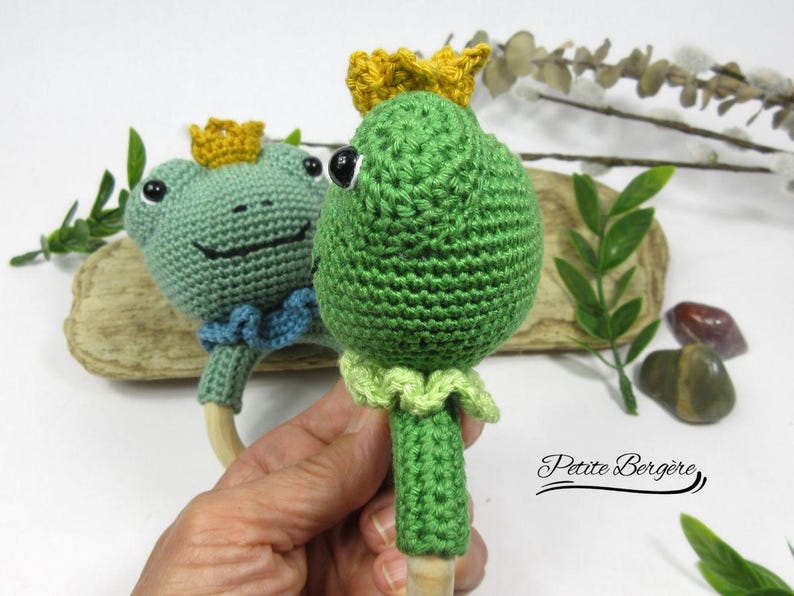 Crochet Frog Rattle Pattern, French/english Pdf Pattern, Frog Amigurumi ...