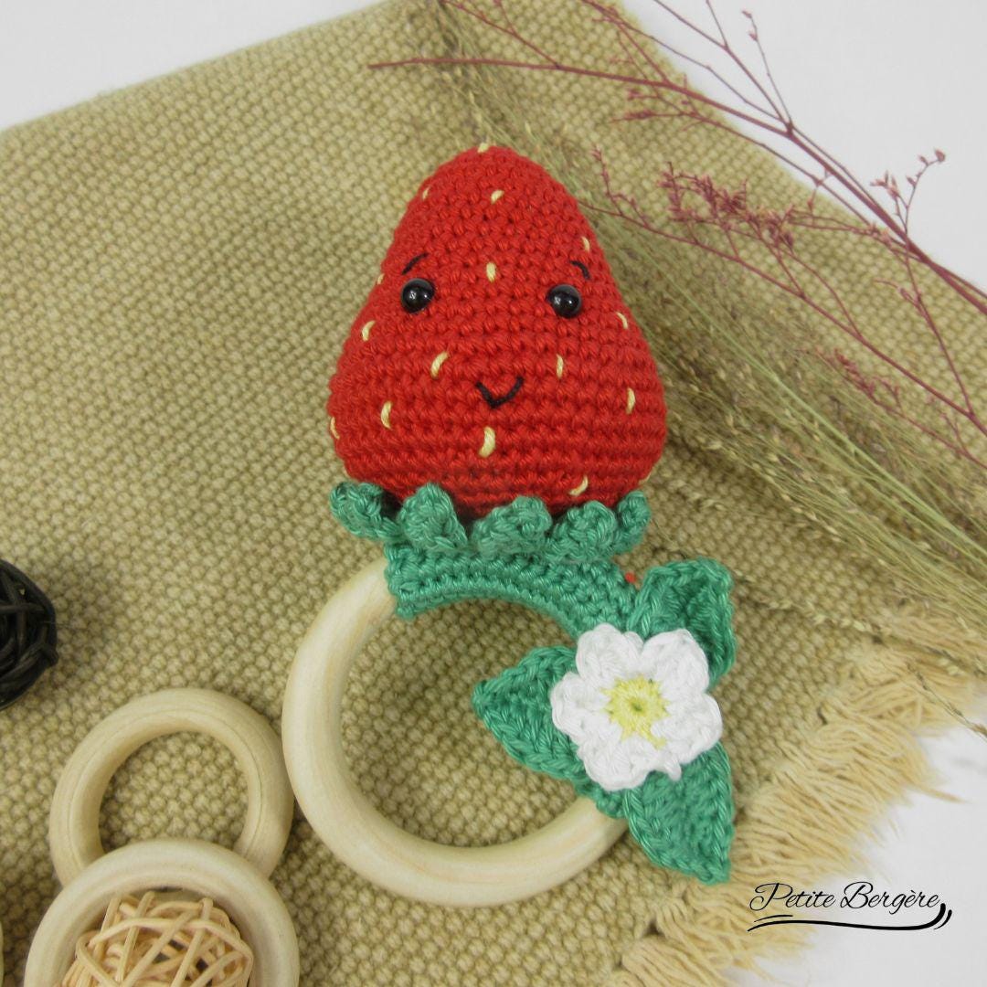 Crochet Strawberry Rattle Pattern, French/english Pdf Pattern ...
