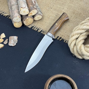 Custom Bushcraft Knife with Seath, Camp Knive, Hand Forged Knive, Father&#39;s Day Gift, Survival, Camping Gear, Engraved Knife, Survival Gear