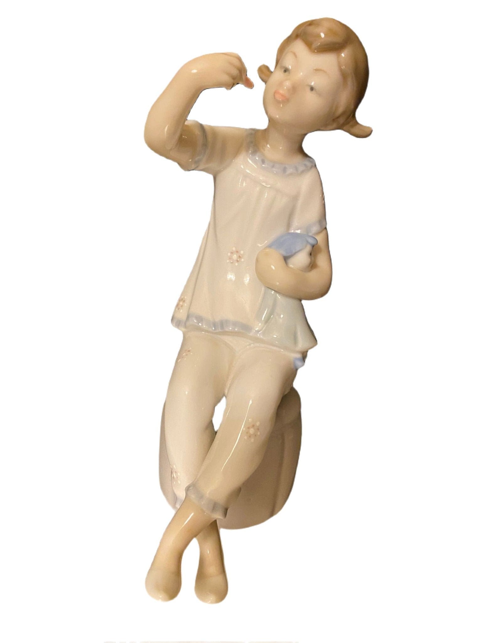 Vintage Rare Lladro Porcelain Figurine, Girl With Doll - LLADRO