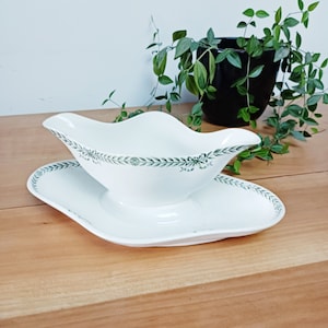 Saucière terre de fer Société Amandinoise Victoire, vintage old, green