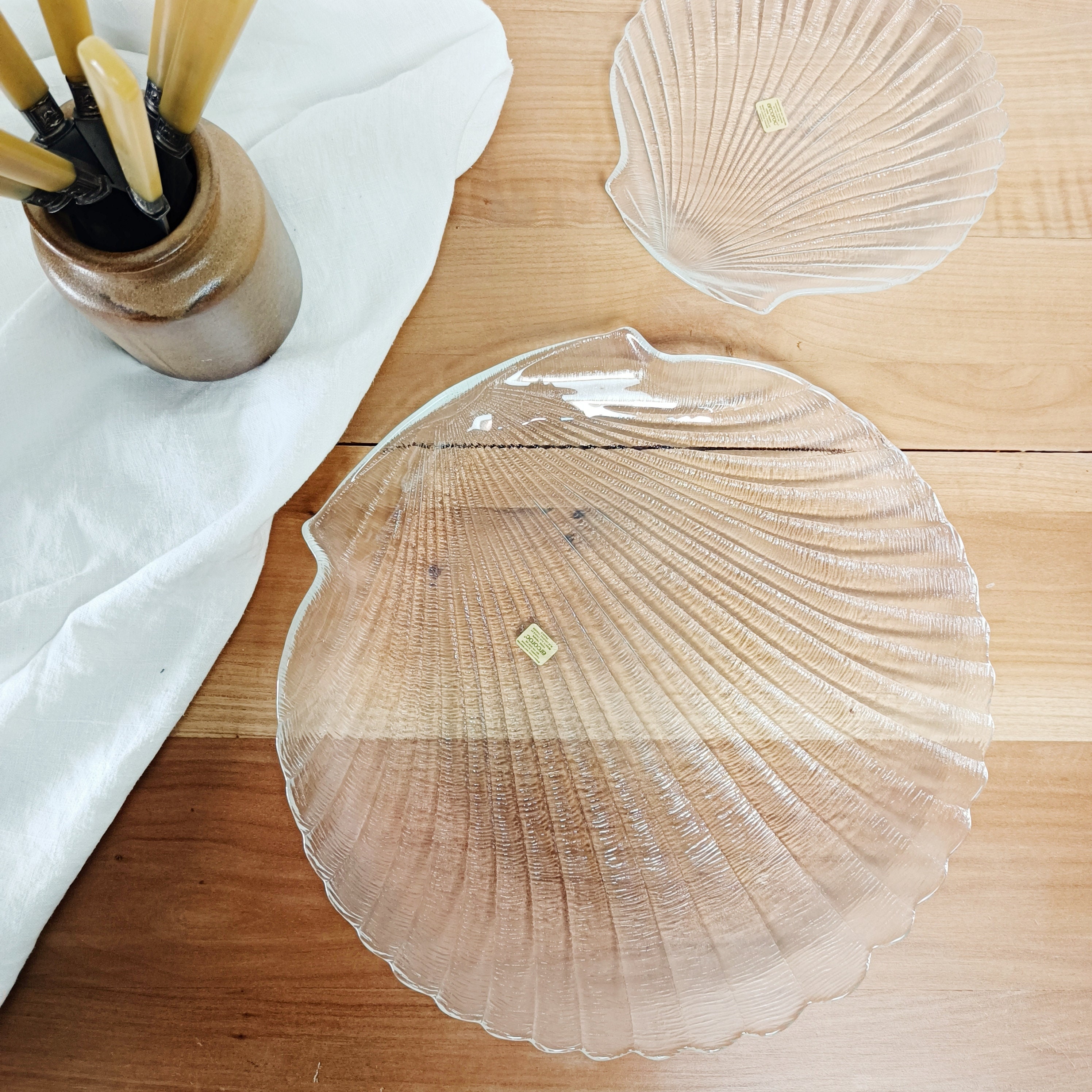 Plat à Tarte ou Gateau Coquillage en Verre, Arcoroc, Vintage