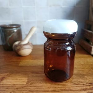 Chicory Leroux glass jar, vintage